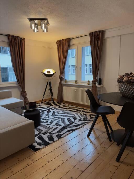 Suesse Wohnung In Zuercher Altstadt 3 Ζυρίχη Εξωτερικό φωτογραφία